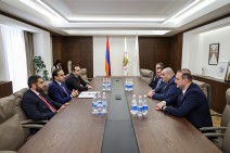 Мэр Еревана принял делегацию во главе с заместителем председателя городского совета Тбилиси