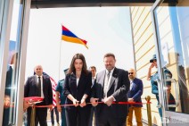 ՆԳ նախարարն ու ՀՀ-ում ԱՄՆ գործերի ժամանակավոր հավատարմատարը մասնակցել են ջրափրկարարական կայանի բացմանը (Տեսանյութ)