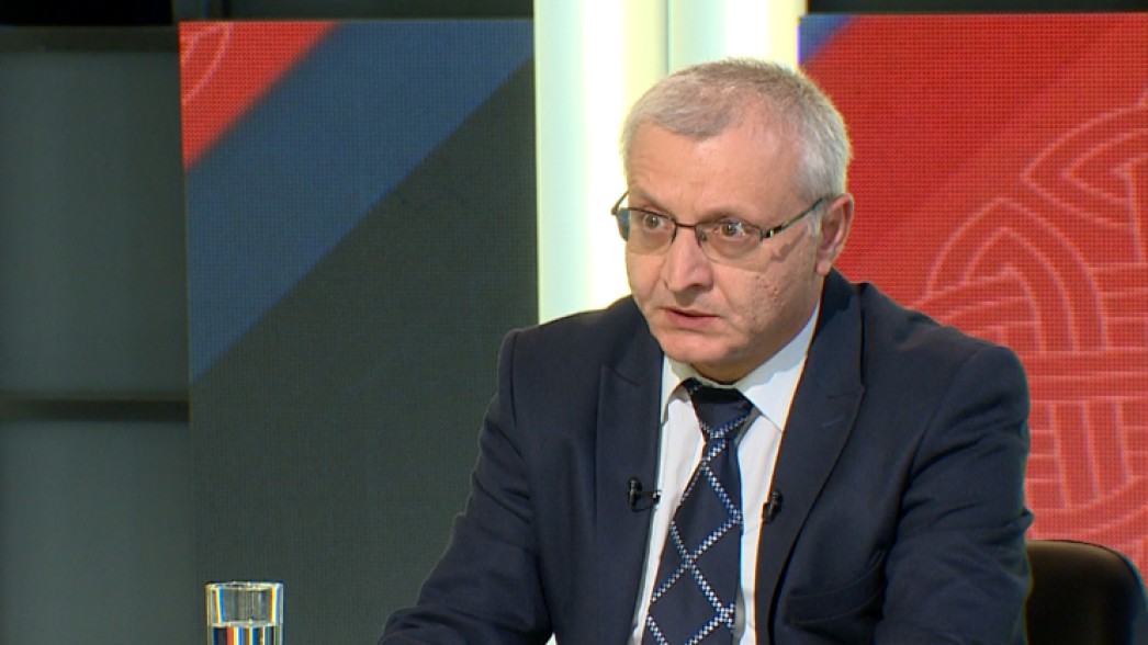 Եթե Փաշինյանը դադար չտա իրավական «բեսպրիդելին», կառավարական շենքերը, Երևանի փողոցները հեղեղվելու են տասնյակ հազարավոր մարդկանցով. Սուրենյանց