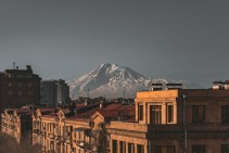 ЕС подтвердил выделение Армении помощи в €200 млн. в преддверии первого в истории совместного саммита