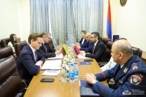 Обсуждены работы, запланированные в рамках новой программы поддержки процесса либерализации визового режима