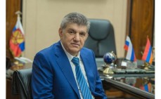 Пашинян ищет кандидатуру нового католикоса — глава Союза армян России
