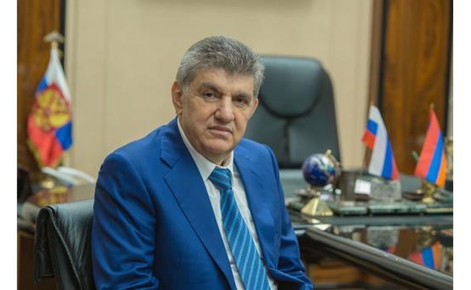Пашинян ищет кандидатуру нового католикоса — глава Союза армян России