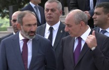 Бако Саакян и Никол Пашинян не имели никакого контакта в бункере во время 44-дневной войны — депутат