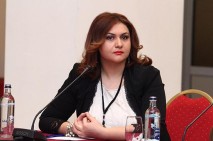 Փաշինյանի հայտարարությունը հանձնելու մասին է, ոչ թե ստանալու. Անժելա Էլիբեգովա