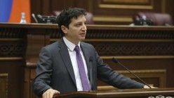 Сегодня с радостью могу сказать, что впервые мы обсуждаем бюджет в условиях мира — министр