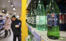 В России запретили продажу партии минеральной воды из Армении