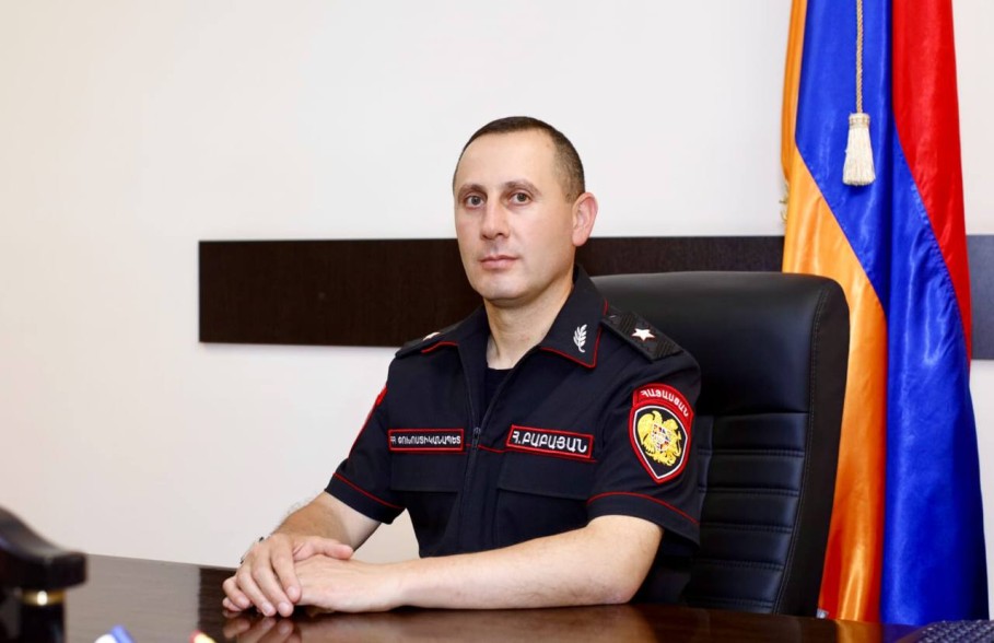 Айк Бабаян освобождён от должности командующего войсками Полиции Республики Армения