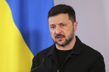 Поставки американского оружия Киеву могут задержаться из-за приостановки работы правительства США