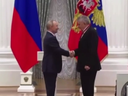 Путин вручил президенту Союза армян России Ара Абрамяну высокую государственную награду РФ – орден «За заслуги перед Отечеством» 3 степени