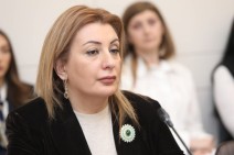 Ձեր ընտրած մասնագիտությունն անգնահատելի առաքելություն է. Անուշ Պողոսյանը՝ բուժաշխատողներին