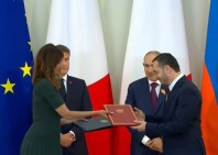 Armenia-France: Memorandum of Understanding on cooperation in military technologies signed