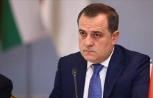 Для подписания мирного договора необходимо устранить территориальные претензии Армении к Азербайджану — Байрамов