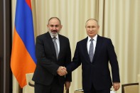 This significant holiday embodies the responsibility of the citizens of the Russian Federation for the future of their country - Pashinyan congratulates Putin