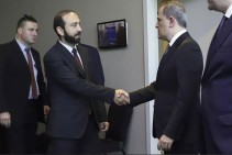 Состоялся телефонный разговор Мирзояна и Байрамова: главы МИД двух стран обменялись мнениями по региональным вопросам