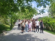 Nature – an important environment for social interaction. Viva and “My Way” make significant achievements. Video