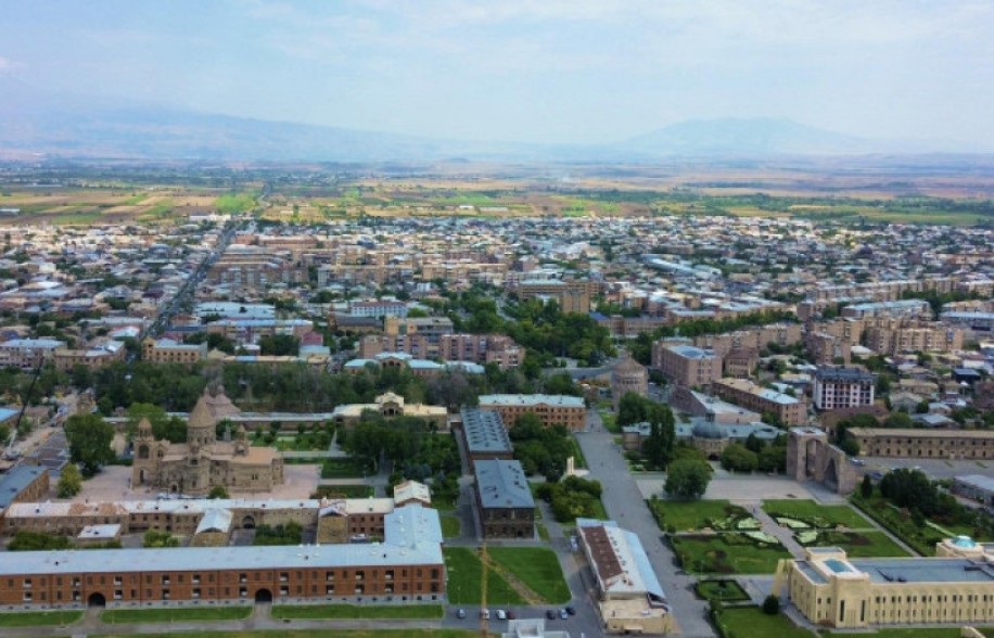 Repressions against individuals with opposition views in Vagharshapat began early this morning