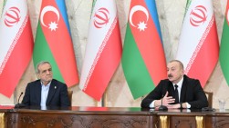 Փեզեշքիանն Ալիևի հետ զրույցում հերքել է Իրանի առնչությունը Նախիջևանի վրա հարձակմանը