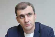 Փաշինյանը վտանգավոր ու մանիպուլյատիվ ձևակերպումներով՝ «փախել եք Ղարաբաղից», «հայաստանցիների միլիարդներն ենք ուղարկել ձեզ» հերթական անգամ ատելություն է գեներացնում. Առաքելյան
