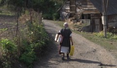 «Դա անում է ՔՊ-ական իշխանությունը, որը բարձր աշխատավարձ ստացող պաշտոնյաներին միլիոններով պարգևավճարներ է բաժանում»․ Անապահով բազմաթիվ ընտանիքներ նպաստից զրկվել են