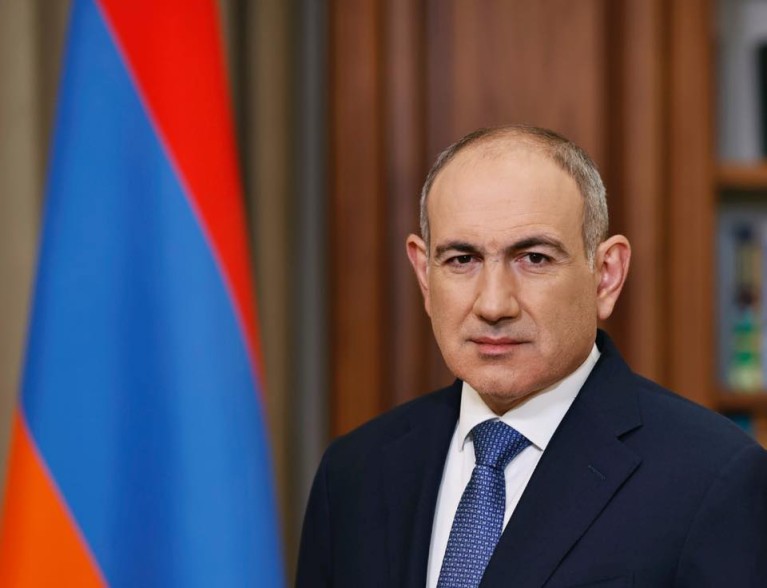 Никол Пашинян с рабочим визитом отправился во Францию