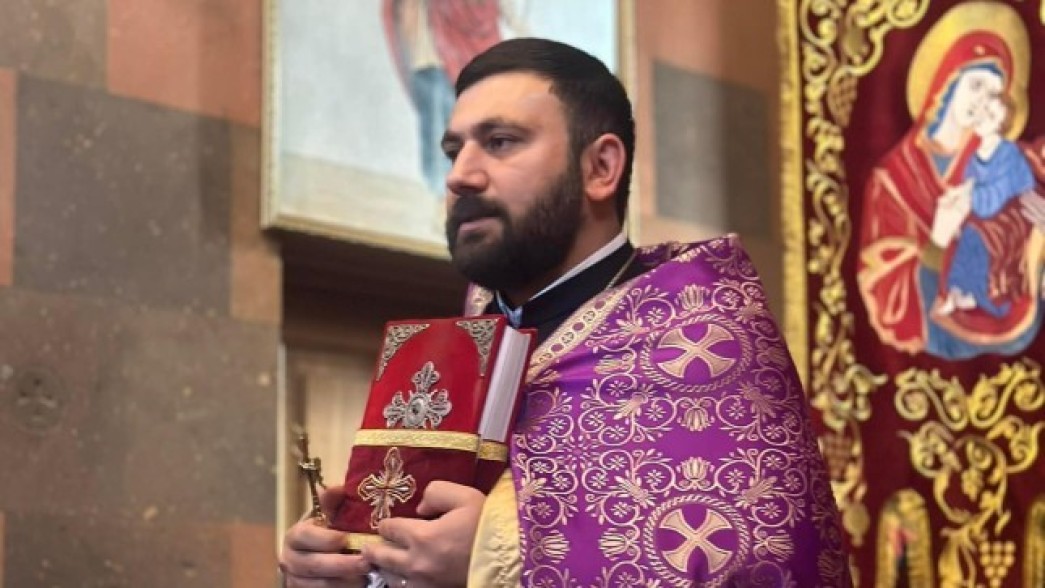Мы научились видеть ошибки других и «исправлять» мир, но Великий пост ставит нас перед самым неудобным зеркалом — «что нужно изменить внутри себя?» — отец Абраам