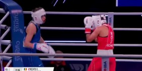 Армянская спортсменка Элида Кочарян одержала победу над румынкой на ЧМ по боксу среди женщин в Сербии