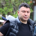 Никол не осуждает то, что Алиев растоптал флаг Арцаха, но осуждает сожжение азербайджанского флага армянской молодежью — Шармазанова