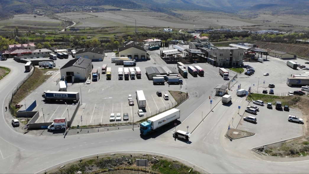 Բագրատաշենի մաքսակետի աշխատողները կազմել են առևտրականների «սև ցուցակ» և մուտքը Վրաստան արգելել են․ Ակցիա