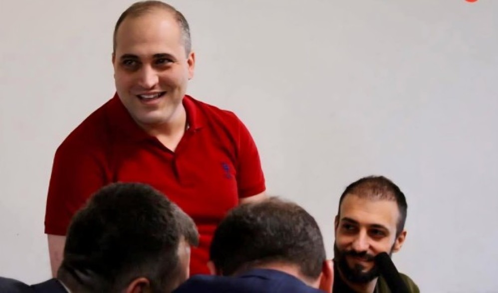 «Նարեկի ոգին, կամքը տեղն է». Ռուբեն Մելիքյանն այցելել է արդեն 5 օր հացադուլի մեջ գտնվող քաղբանտարկյալ Նարեկ Սամսոնյանին (Տեսանյութ)