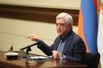Роберт Кочарян проиграл не только в политической борьбе, но и в истории, поскольку не смог удержать победу как национальный капитал и превратил ее в государственный актив — Микаел Минасян