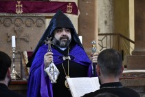 Главу Арагацотнской епархии и главу канцелярии перевели в УИУ «Нубарашен»
