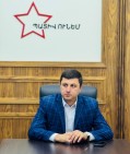 Власти Армении легко поддаются прихотям третьих стран