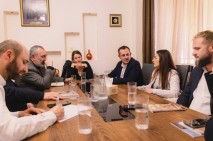 Депутаты Европарламента посетили офис Арцахской епархии