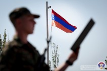 Շարքային կազմի պայմանագրային 31 զինծառայող ստանում է 700 հազար դրամ ու ավելի վարձատրություն
