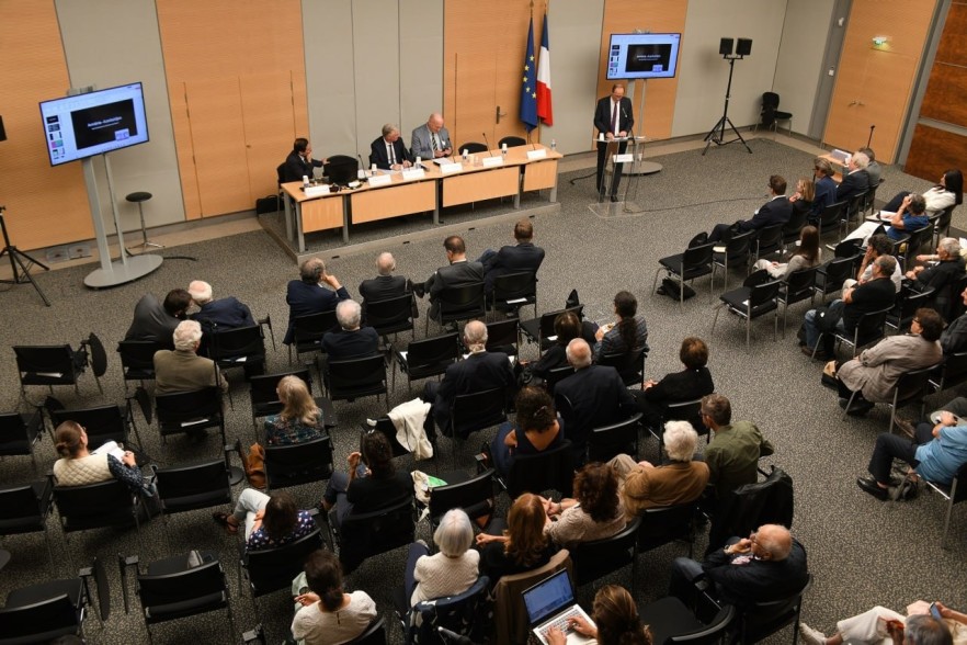 Ֆրանսիայում քննարկել են բռնի տեղահանված արցախցիների իրավունքների պաշտպանության հարցը