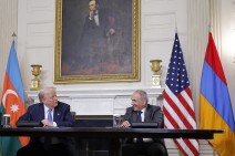 «В случае с Трампом от любви до ненависти может пройти всего один день»: международник считает, что нынешняя поддержка Пашиняна не поможет ему переизбраться