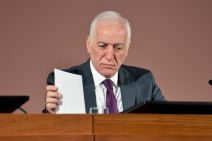 Ինչ օրենքներ է այսօր ստորագրել Վահագն Խաչատուրյանը