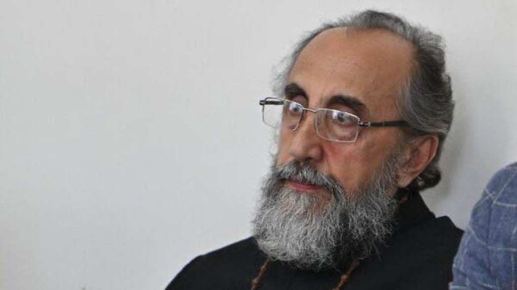 Archbishop Mikayel Ajapahyan undergoes surgery