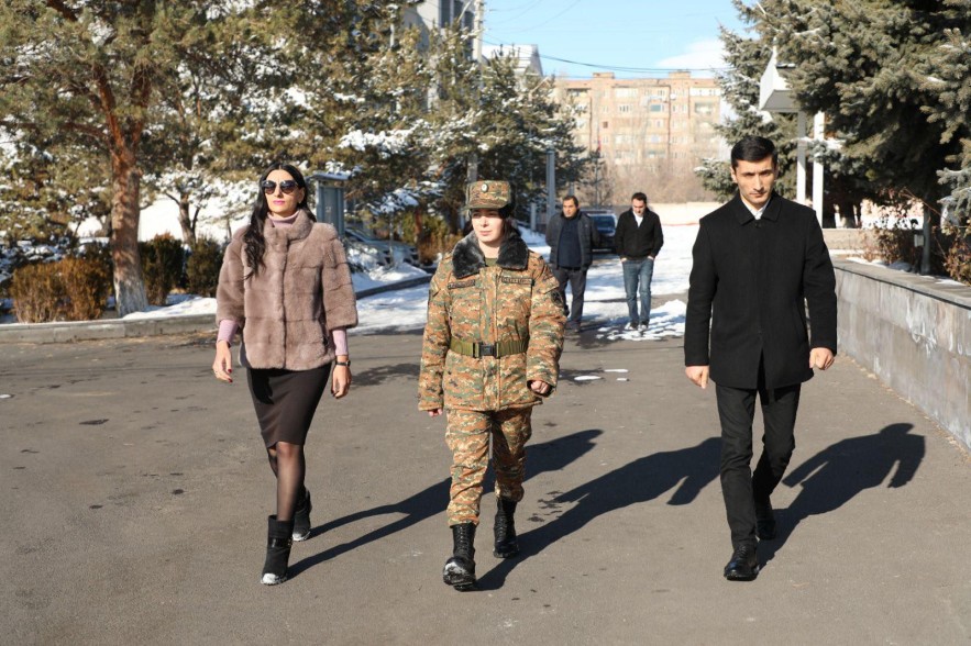 Անահիտ Մանասյանն այցելել է ՊՆ N զորամասի կանանց գումարտակ․ Լուսանկարներ
