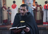 «Не оставляйте своих священников одних, встаньте рядом с ними» — призыв отца Саргиса к верующим