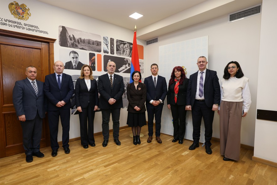 Քննարկվել է Բուլղարիայում Հայաստանի մշակույթի և Հայաստանում՝ Բուլղարիայի մշակույթի օրեր անցկացնելու հնարավորությունը