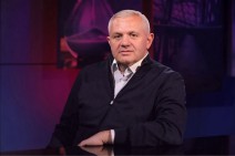 Օրինականությունից ու սահմանադրականությունից խոսող իշխանության ներկայացուցիչներին արժե հիշեցնել՝ ինչ «օրինականություն» կիրառեցին իրենք՝ Վանաձորում. Մամիկոն Ասլանյան