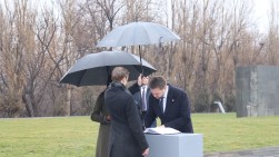 What did the U.S. Vice President write in the Armenian Genocide Museum’s guestbook?