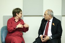Փաշինյանը ՎԶԵԲ նախագահի հետ է հանդիպել