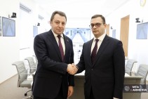 Ереван и Баку обсудили меры по укреплению доверия на многосторонних платформах