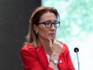 Позорно превращать уязвимое положение пенсионеров в предвыборную игрушку — Тандилян