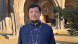 Церковь никогда не была лишь историческим институтом — это живой организм, призванный свидетельствовать о вечном: отец Хетум