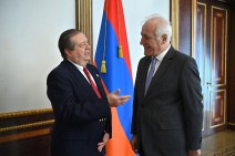 Ваагн Хачатурян подчеркнул важность последовательного развития сотрудничества между Арменией и США