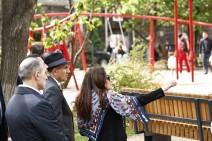 Փաշինյան Երևանում ծանոթացել է նորաբաց հանրային ներառական խաղահրապարակում ստեղծված պայմաններին
